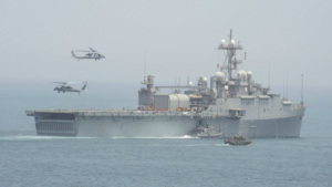 2016104222616872841531_u-s-navy-sends-warships-to-secure-bab-el-mandeb