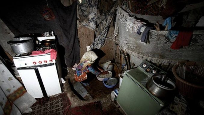 Poverty-Iran-1