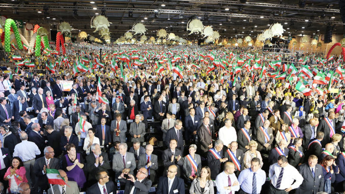 Iran-Resistance-Villepinte-01
