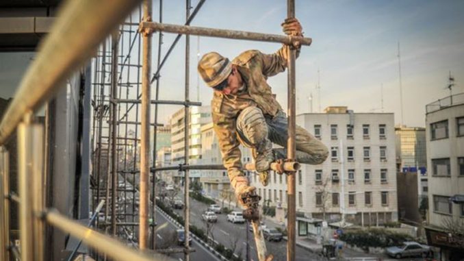 workers-in-Iran