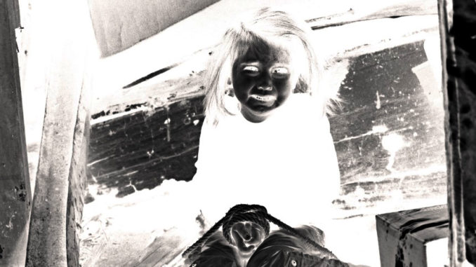 Child_Trafficking_02